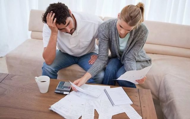 Зависит ли квартплата от количества прописанных человек?