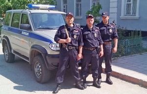 Соседи ночью громко слушают музыку – что делать и как быть, если громкие звуки доносятся и днем, как с ними бороться и отучить нарушать правопорядок?