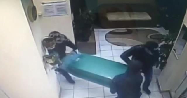 Камера видеонаблюдения в подъезде и/или на лестничной площадке: можно ли установить и как законно это сделать