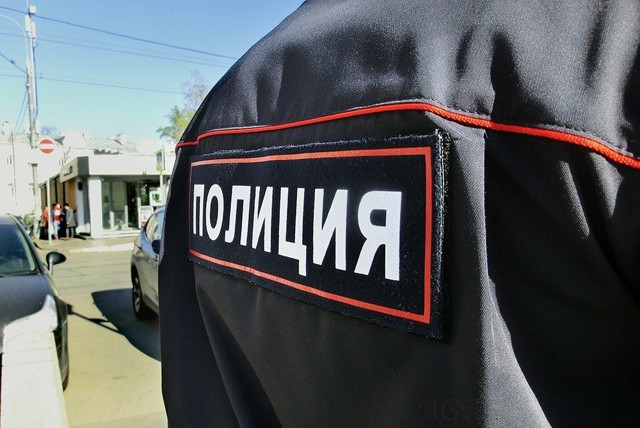 Бомж в подъезде: что делать, куда обращаться, как законно избавиться